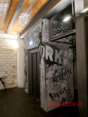 graffiti letras ascensor